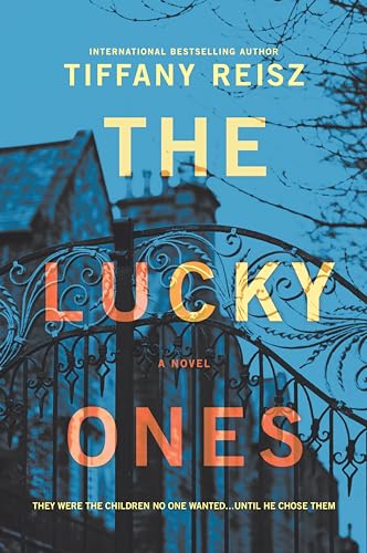 Imagen de archivo de The Lucky Ones a la venta por Better World Books