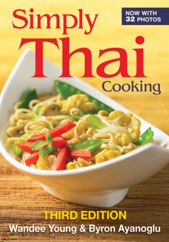 Imagen de archivo de Simply Thai Cooking a la venta por Better World Books