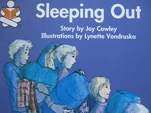 9780780274525: Sleeping Out (The Story Box * Level 1 * Set F)