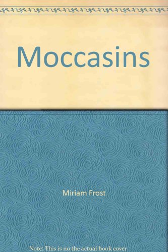 9780780290532: Moccasins (TWiG books, nonfiction set A)