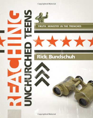 9780784723159: Reaching Unchurched Teens (Youth Ministry in the Trenches)