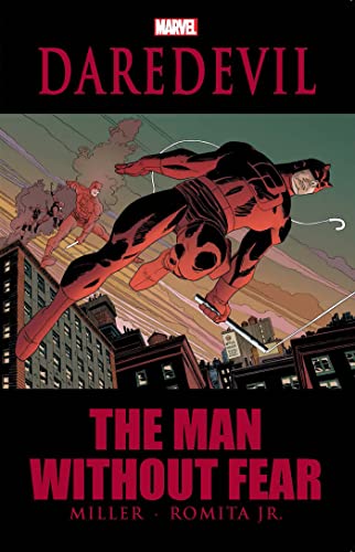 Beispielbild fr Daredevil: The Man Without Fear TPB (Daredevil (Unnumbered)) zum Verkauf von WorldofBooks
