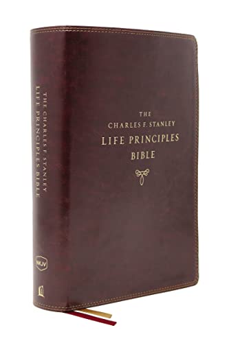 9780785225423: The NKJV, Charles F. Stanley Life Principles Bible, 2nd Edition, Leathersoft, Burgundy, Thumb Indexed, Comfort Print: Growing in Knowledge and Understanding of God Through His Word