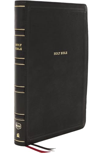 Beispielbild fr NKJV, Deluxe End-of-Verse Reference Bible, Personal Size Large Print, Leathersoft, Black, Red Letter, Comfort Print: Holy Bible, New King James Version zum Verkauf von HPB-Blue