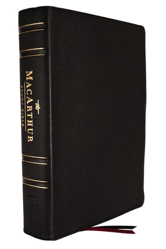 Beispielbild fr NKJV, MacArthur Study Bible, 2nd Edition, Genuine Leather, Black, Comfort Print: Unleashing God's Truth One Verse at a Time zum Verkauf von Greenway