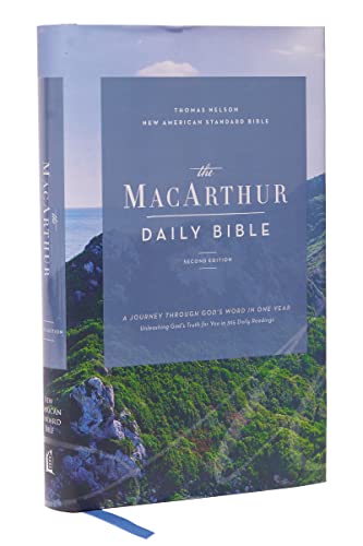 Stock image for NASB, MacArthur Daily Bible, Hardcover, Comfort Print: Read the Bible in One Year with Notes from John Macarthur for sale by Monster Bookshop