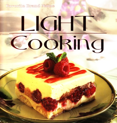 Imagen de archivo de Light Cooking a la venta por Better World Books