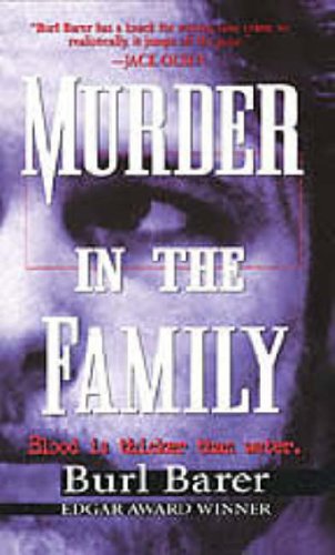 Imagen de archivo de Murder in the Family a la venta por Jenson Books Inc