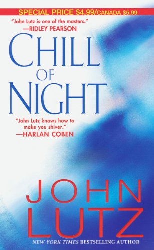 Imagen de archivo de Chill of Night a la venta por Better World Books