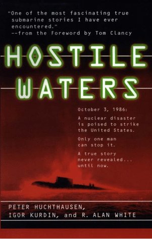 9780786212156: Hostile Waters (Thorndike Press Large Print Basic Series)