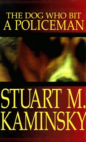 9780786217670: The Dog Who Bit a Policeman (Thorndike Press Large Print Mystery Series)