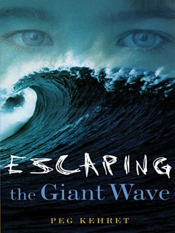 9780786259854: Escaping the Giant Wave (Thorndike Large Print Literacy Bridge Series)