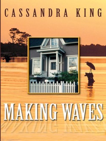 9780786262533: Making Waves (Thorndike Press Large Print Core Series)