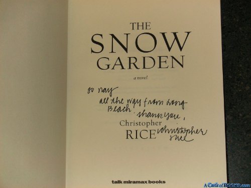 Imagen de archivo de The Snow Garden a la venta por Willis Monie-Books, ABAA