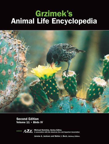 Imagen de archivo de Grzimek's Animal Life Encyclopedia: Birds a la venta por ThriftBooks-Atlanta