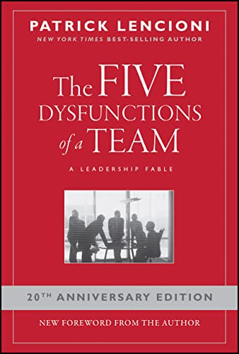 Beispielbild fr The Five Dysfunctions of a Team : A Leadership Fable, 20th Anniversary Edition zum Verkauf von Better World Books