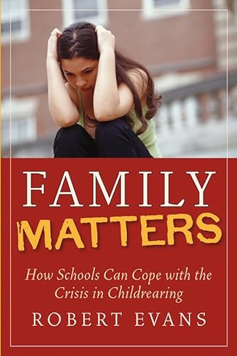 Imagen de archivo de Family Matters : How Schools Can Cope with the Crisis in Childrearing a la venta por Better World Books