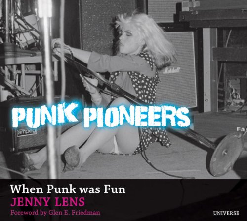 Imagen de archivo de Punk Pioneers a la venta por Prior Books Ltd