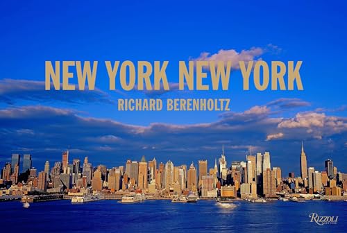 Beispielbild fr New York, New York: Mid-Sized Edition zum Verkauf von Bellwetherbooks