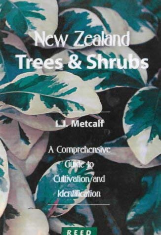 9780790006628: New Zealand Trees and Shrubs