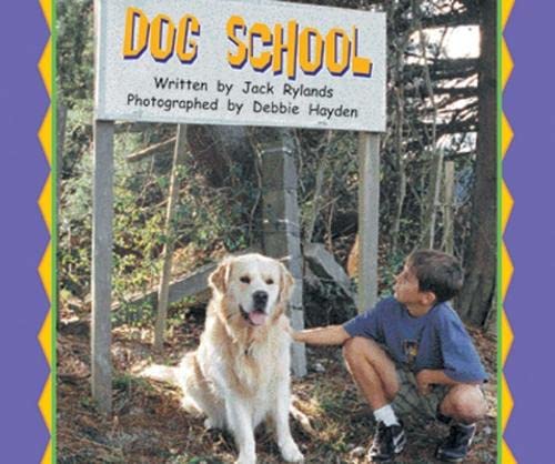 Imagen de archivo de Dog School (Level 17) (Storysteps) a la venta por Goldstone Books