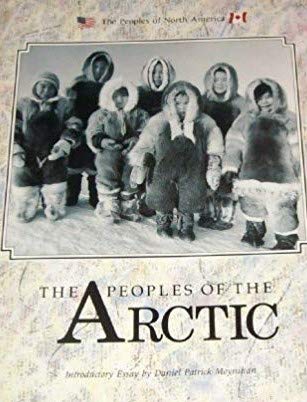 Imagen de archivo de The Peoples of the Arctic a la venta por Vashon Island Books