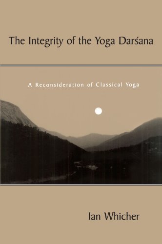 Imagen de archivo de The Integrity of the Yoga Darsana: A Reconsideration of Classical Yoga (SUNY Series in Religious Studies) a la venta por HPB-Red