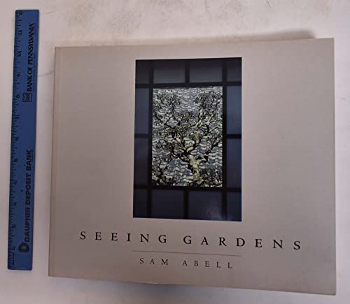 Beispielbild fr Seeing Gardens zum Verkauf von WorldofBooks