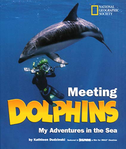 Imagen de archivo de Meeting Dolphins a la venta por SecondSale