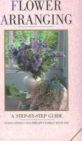 Imagen de archivo de Flower Arranging a la venta por Better World Books: West