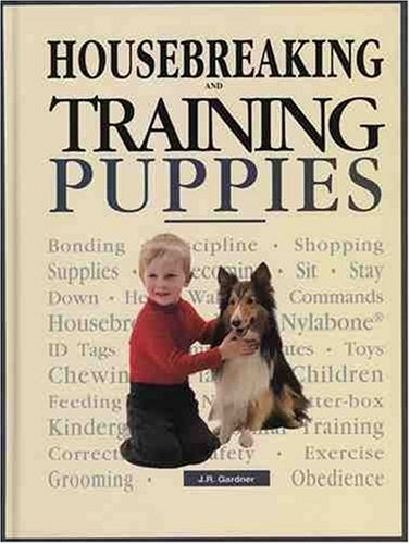 Beispielbild fr Housebreaking and Training Puppies zum Verkauf von WorldofBooks