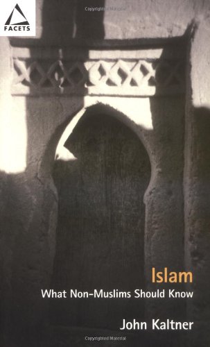 Beispielbild fr Islam: What Non-Muslims Should Know (Facets) zum Verkauf von Wonder Book