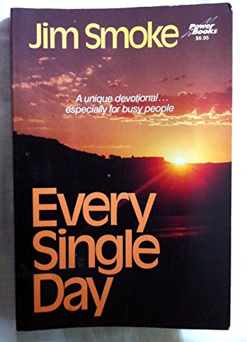 Imagen de archivo de Every single day a la venta por Ergodebooks