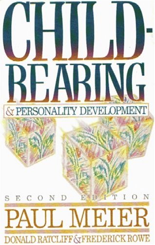 Imagen de archivo de Child-Rearing and Personality Development a la venta por SecondSale