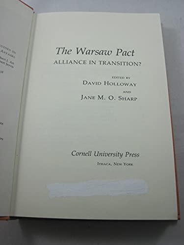 Beispielbild fr The Warsaw Pact : Alliance in Transition? zum Verkauf von Better World Books