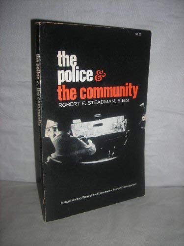 Imagen de archivo de THE POLICE AND THE COMMUNITY a la venta por Du Bois Book Center