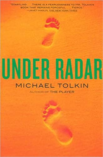 9780802139900: Under Radar: A Novel