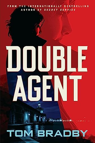 Beispielbild fr Double Agent (Kate Henderson Thrillers, 2) zum Verkauf von SecondSale