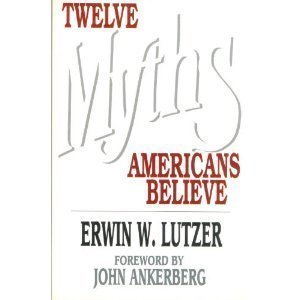 Beispielbild fr Twelve Myths Americans Believe zum Verkauf von Wonder Book