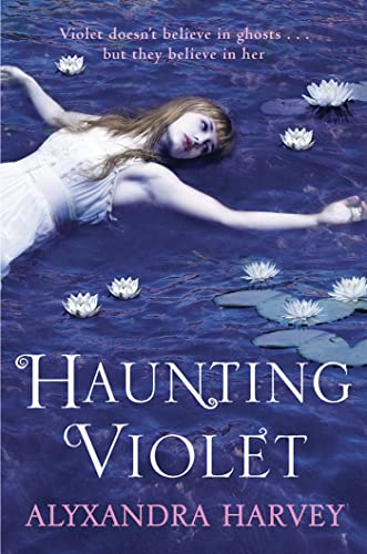 Imagen de archivo de Haunting Violet a la venta por ThriftBooks-Dallas
