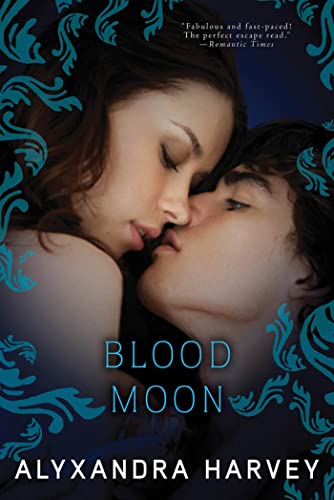 Imagen de archivo de Blood Moon a la venta por Better World Books: West