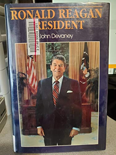 Ronald Reagan, President (9780802769312) by Devaney, John