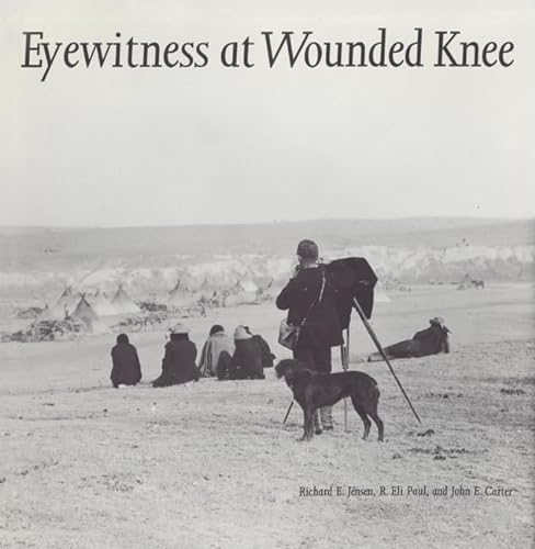 Beispielbild fr Eyewitness at Wounded Knee zum Verkauf von ThriftBooks-Atlanta