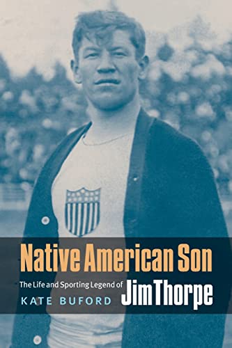 9780803240896: Native American Son: The Life and Sporting Legend of Jim Thorpe
