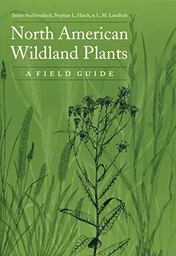 Beispielbild fr North American Wildland Plants : A Field Guide zum Verkauf von Better World Books