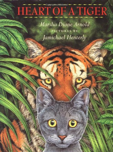 Imagen de archivo de Heart of a Tiger a la venta por Better World Books