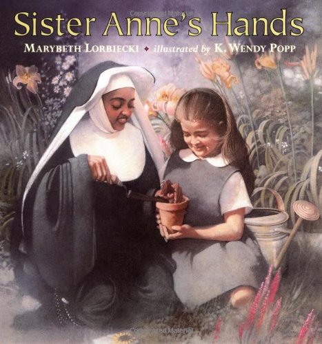 Beispielbild fr Sister Anne's Hands zum Verkauf von Better World Books