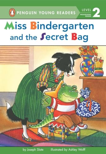 Imagen de archivo de Miss Bindergarten and the Secret Bag (Penguin Young Readers, Level 2) a la venta por Goodwill