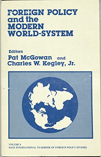 Beispielbild fr Contending Approaches to World System Analysis zum Verkauf von Anybook.com