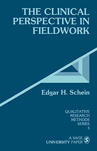 Imagen de archivo de The Clinical Perspective in Fieldwork (Qualitative Research Methods, Series 5) a la venta por More Than Words